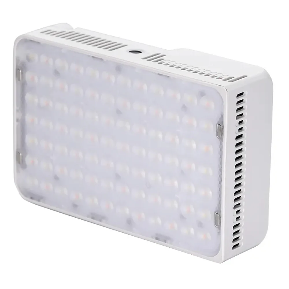 Amaran Ace 25x Bi-Colour LED Light - Image 3