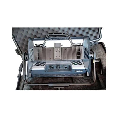 Aputure Nova P300C RGB Light With Roller Hard Case - Image 6