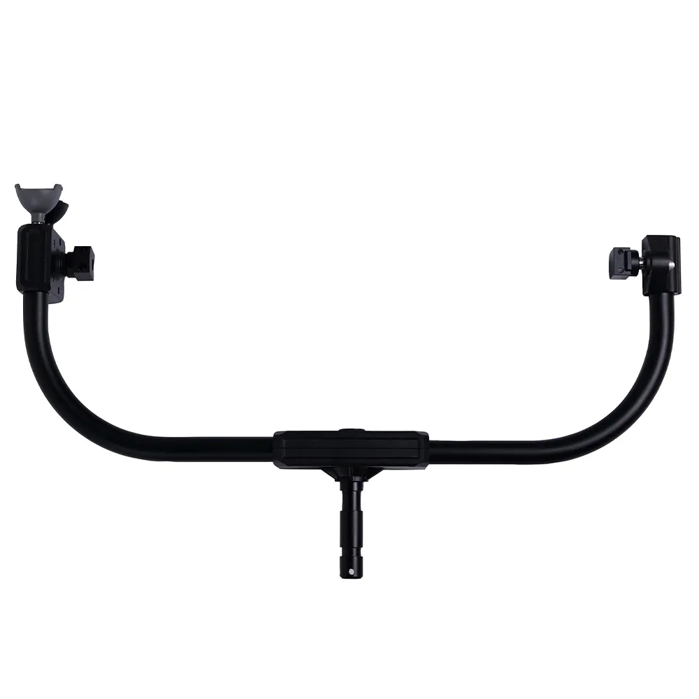 Aputure Nova P600C Pole Operated Yoke - Image 2