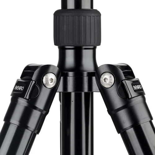 Benro A3883 Reverse-Folding Aluminum Travel Tripod with S6Pro Fluid Video Head - Image 21