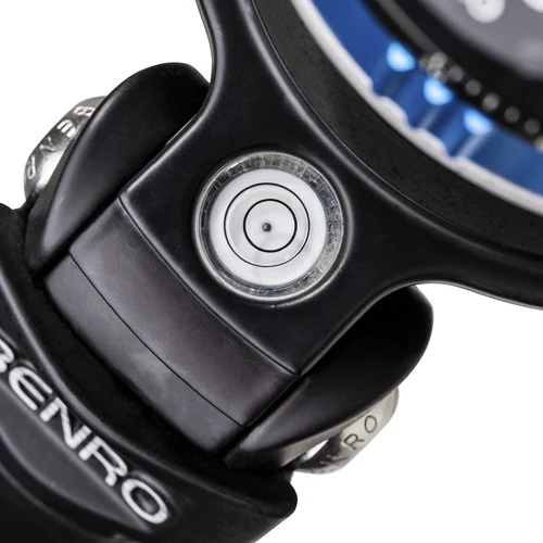 Benro C373F Carbon Fiber Single-Tube Tripod with S8Pro Fluid Video Head - Image 23