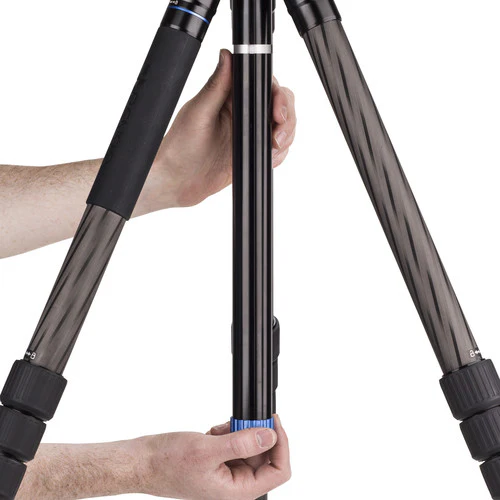 Benro C3883 Reverse-Folding Carbon Fiber Travel Tripod with S6Pro Fluid Video Head - Image 12