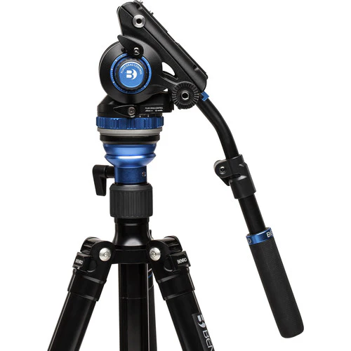 Benro C3883 Reverse-Folding Carbon Fiber Travel Tripod with S6Pro Fluid Video Head - Image 5