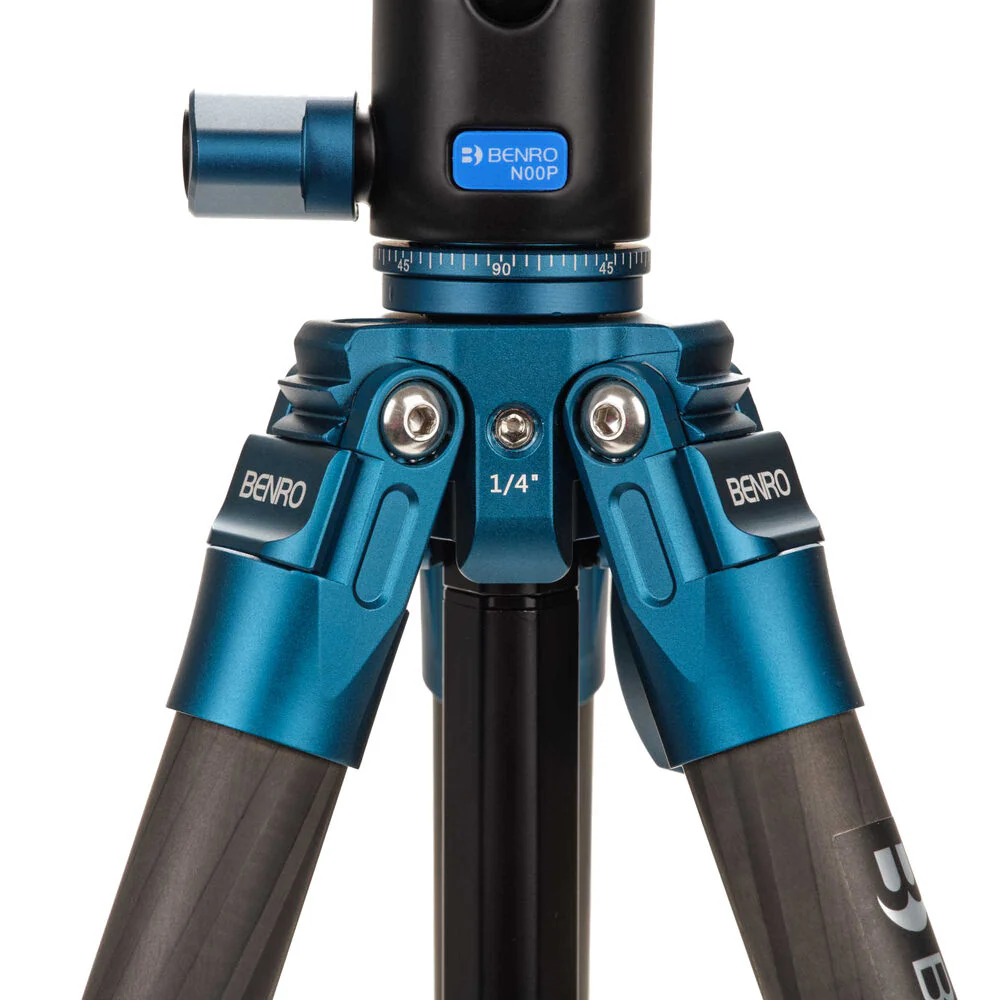 Benro SuperSlim Carbon Fiber Tripod with Ball Head - Image 6