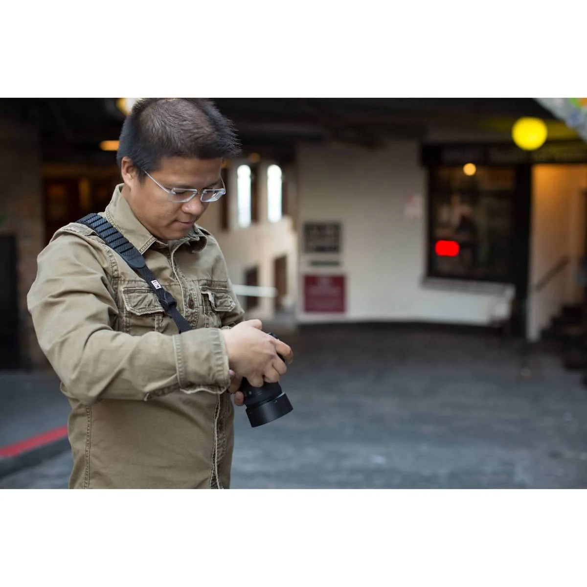 BlackRapid Cross Shot Breathe Camera Strap (Black) - Image 7
