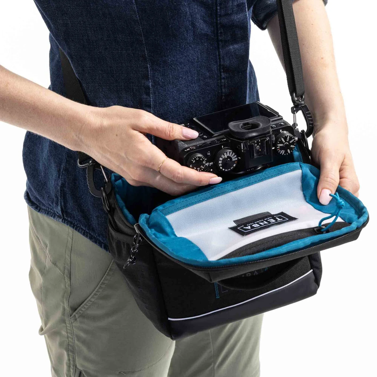 Tenba Skyline V2 Shoulder Bag 8 - Image 9