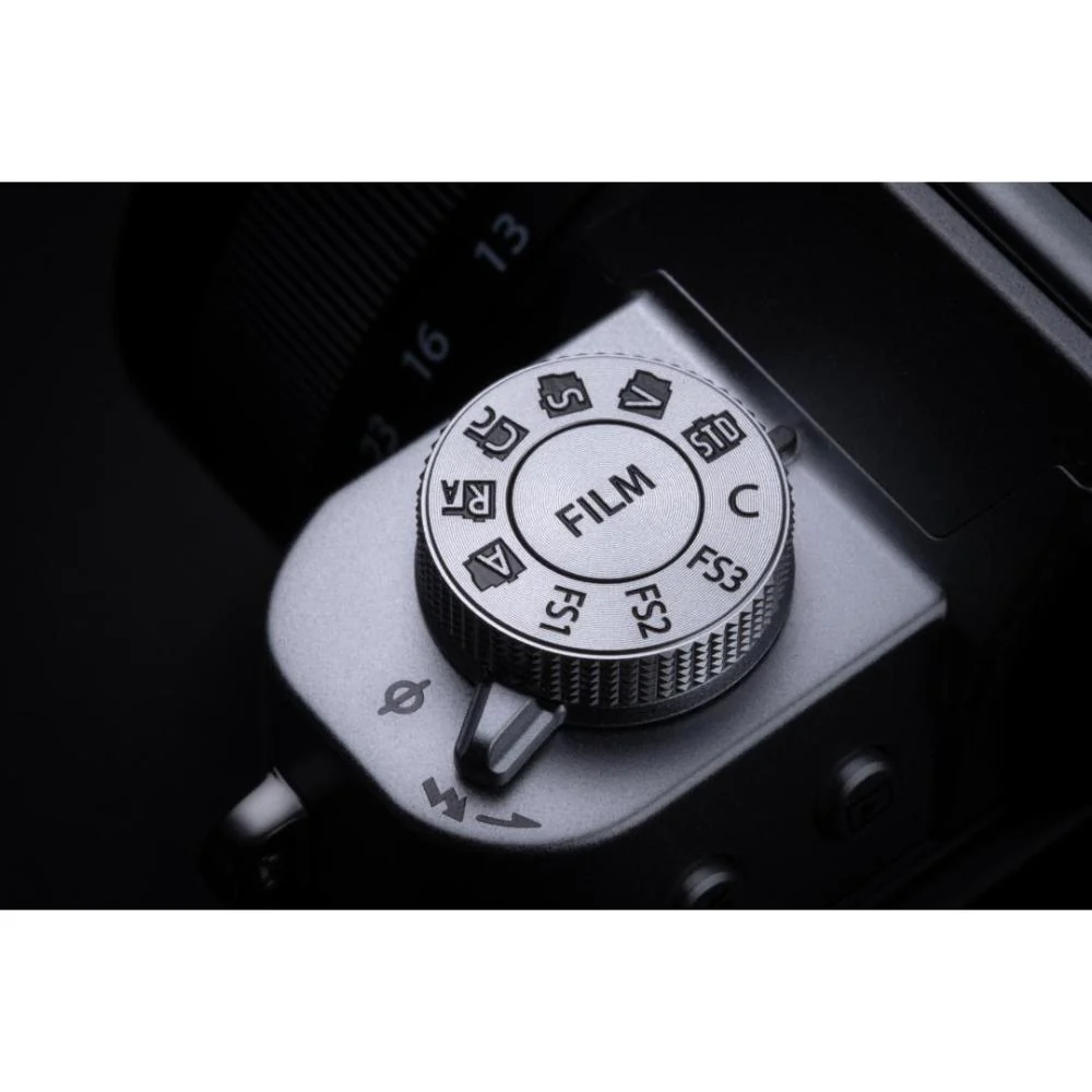 Fujifilm X-T30 III Mirrorless Camera with XC 13-33mm f/3.5-6.3 OIS Lens - Image 43