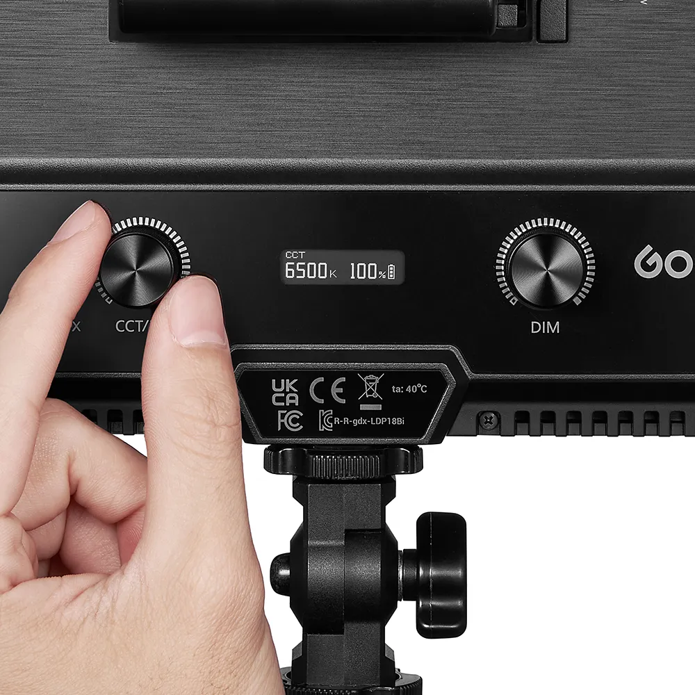 Godox LDP18BI 18w Bi-Colour LED Light Inc Coldshoe - Image 5