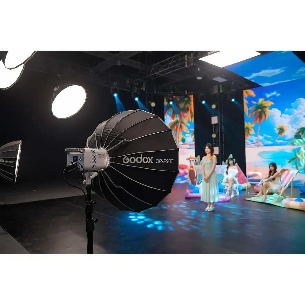 Godox Litemons LE200 Bi-Colour COB LED Light - Image 5
