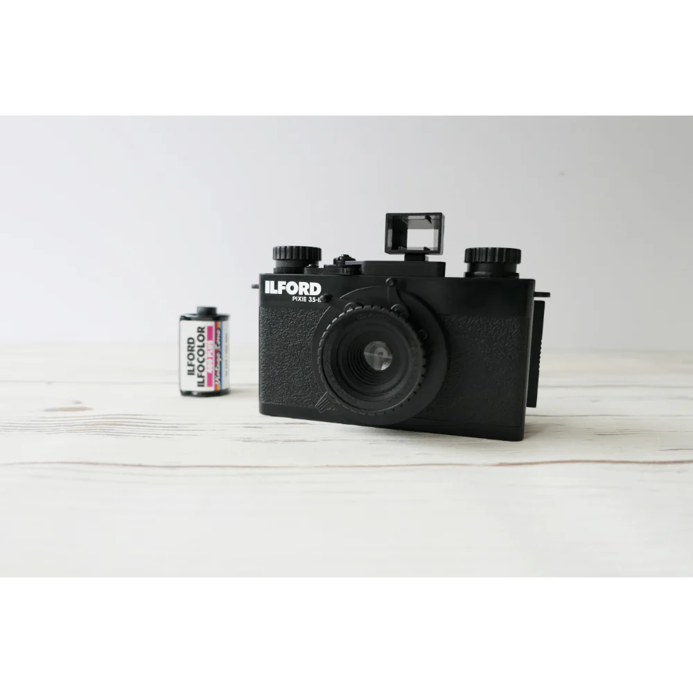 Ilford Pixie 35-II Reusable Film Camera - Image 12