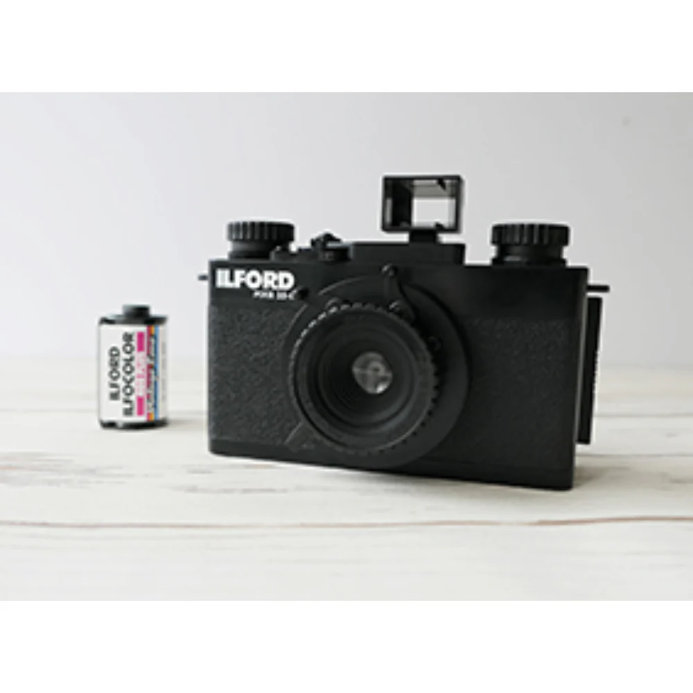 Ilford Pixie 35-II Reusable Film Camera - Image 13