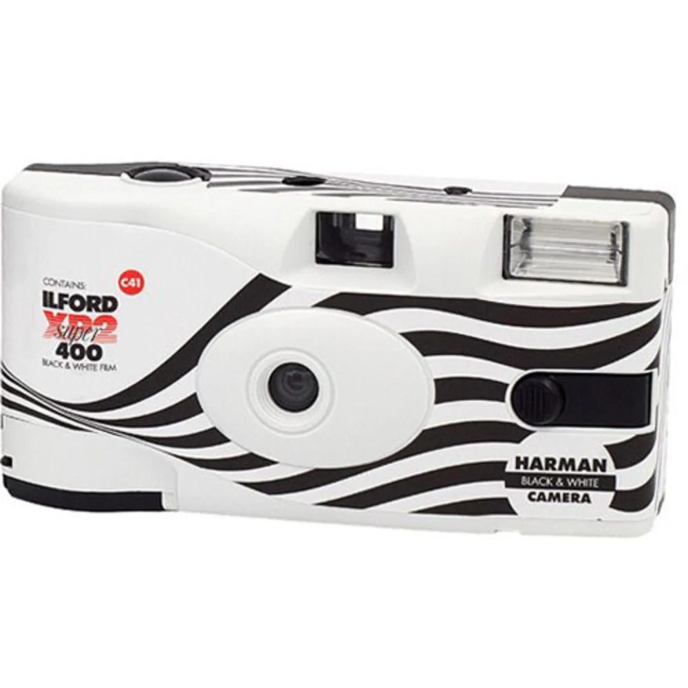 Ilford XP2 Super 400 ISO Single Use Camera with Black & White Film - New