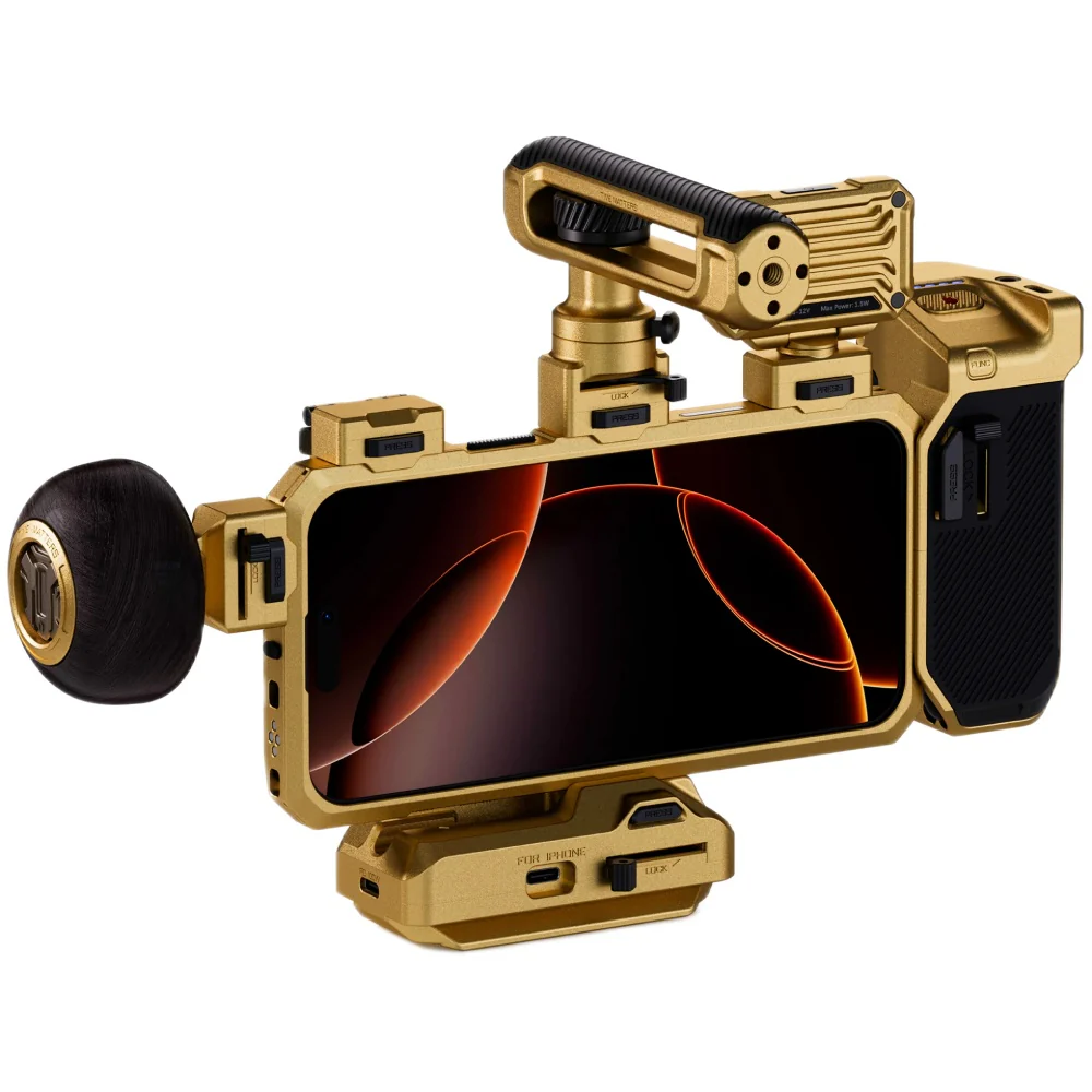 Khronos x On the Roam iPhone 16 Pro/Pro Max Ultimate Kit - Gold - Image 3