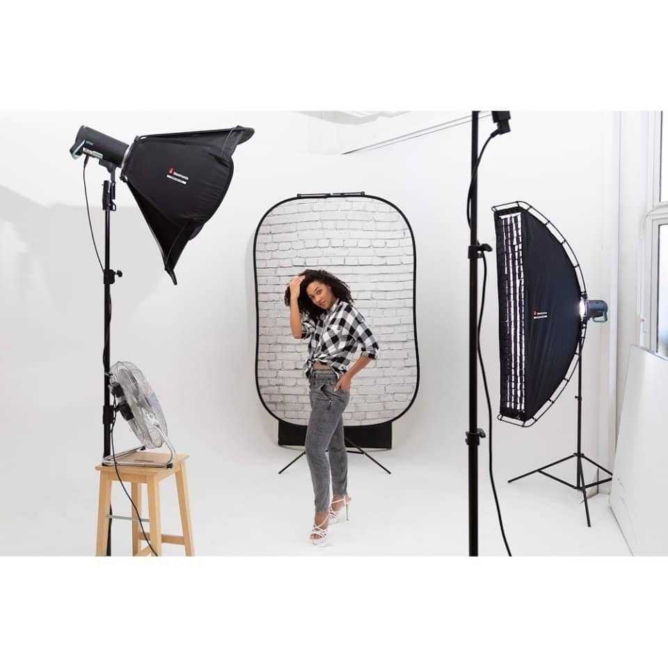 Lastolite BG URBAN PWht IndGry 1.5x2.1m - Image 27
