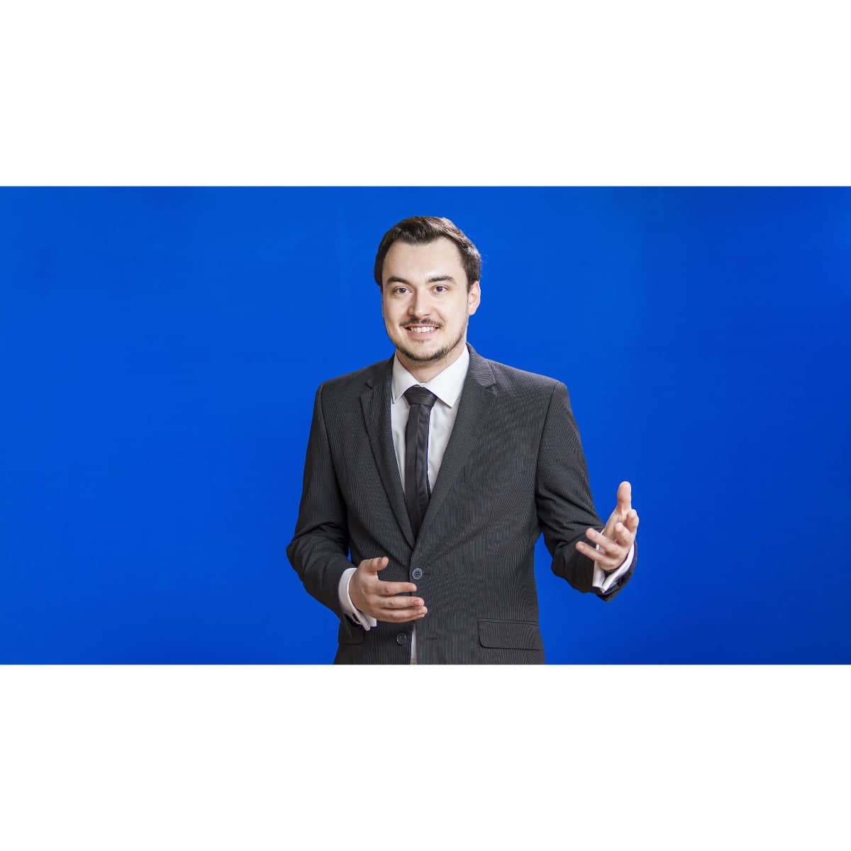 Lastolite Panoramic Background Kit (13', Chroma Key Blue) - Image 8