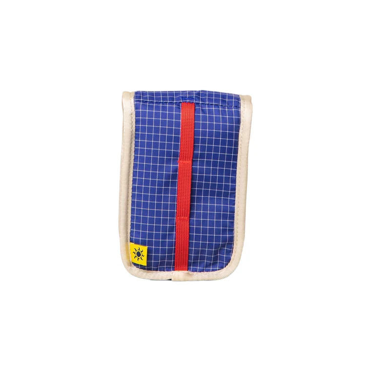 Long Weekend - Camera Pouch - Creme-Multi - Image 3