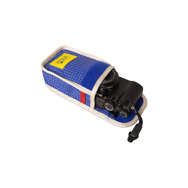 Long Weekend - Camera Pouch - Creme-Multi - Image 4