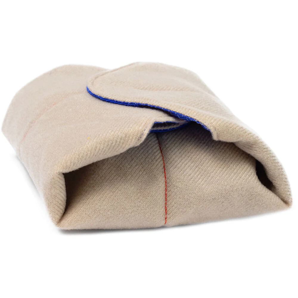 Long Weekend - Padded Camera Wrap - Image 2