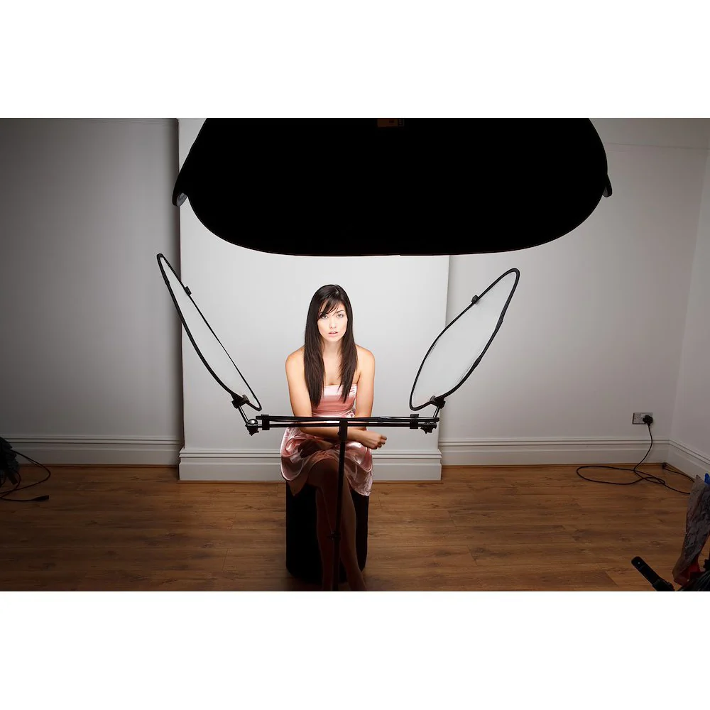 Manfrotto LL LR2905 TriFlip MKII 75cm Gold and White Reflector Panels Set of 3 - Image 2