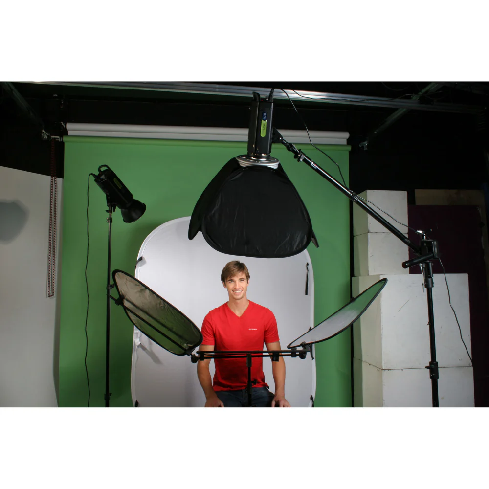 Manfrotto LL LR2933SW Triflector MKII Reflector Kit with Silver and White Panels - Image 4