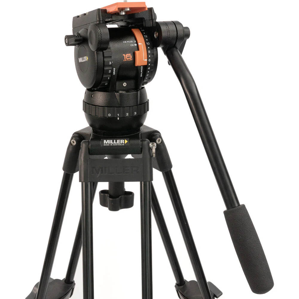 Miller Versa CXV6 Head, Toggle 2-Stage Alloy Tripod, Ground Spreader & Soft Case Kit - Image 2