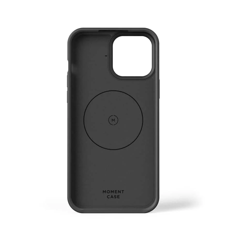 Moment Case with MagSafe - iPhone 13 Pro - Black - Image 2