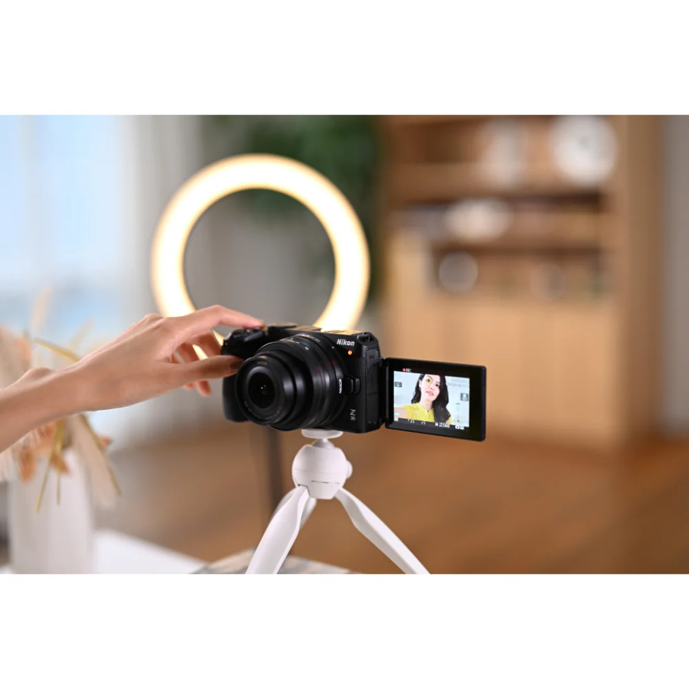 Nikon Z 30 with Z DX 12-28mm f/3.5-5.6 RZ VR Kit - Image 27