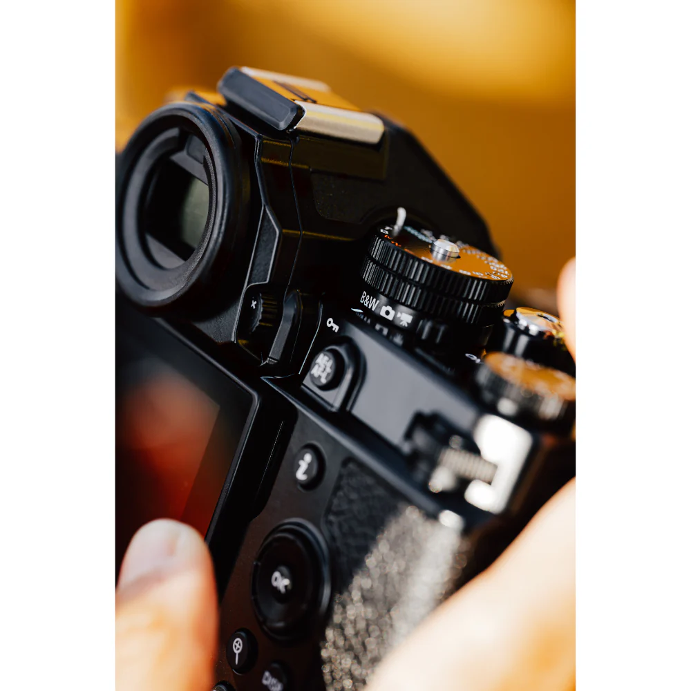 Nikon Z f Body Only - Image 75