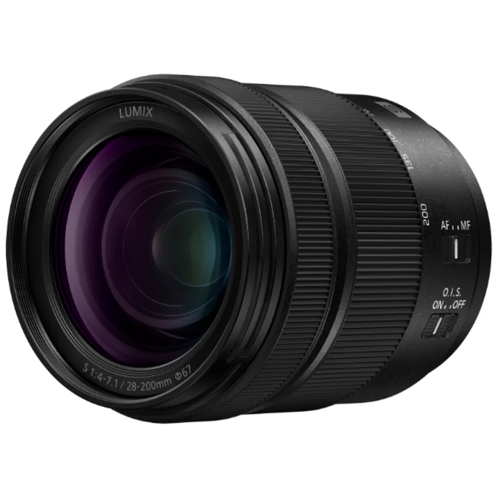 Panasonic Lumix S 28-200mm f/4-7.1 Macro 0.I.S Lens - Image 2