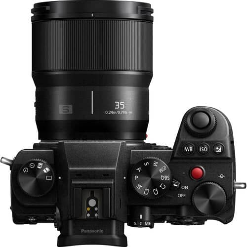 Panasonic Lumix S 35mm f/1.8 Lens - Image 9