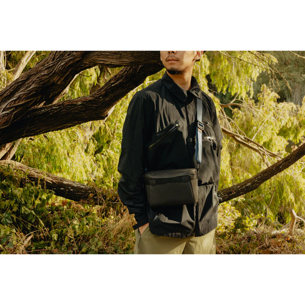 Peak Design Camera Cube v2 - Black - Image 15