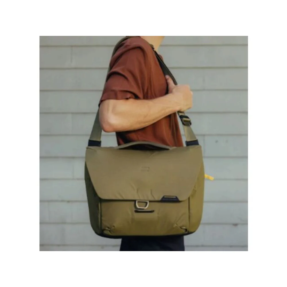 Peak Design Everyday Messenger 13L V2 - Image 10