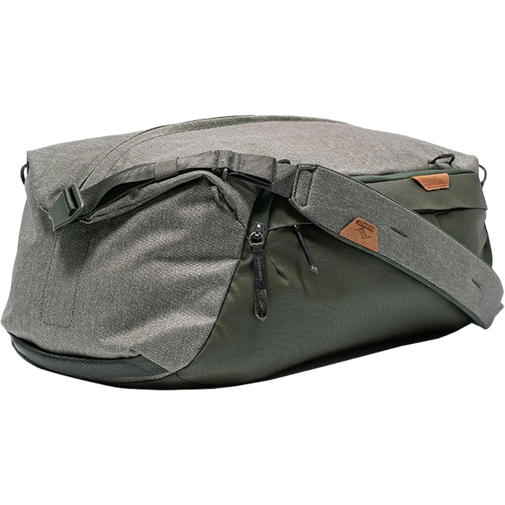 Peak Design Travel Duffel - Image 39