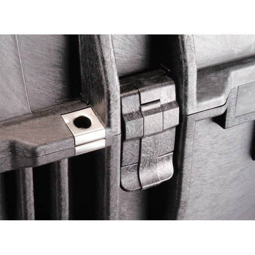 Pelican 0370 24" Cube Case with Foam (Black) - Image 4