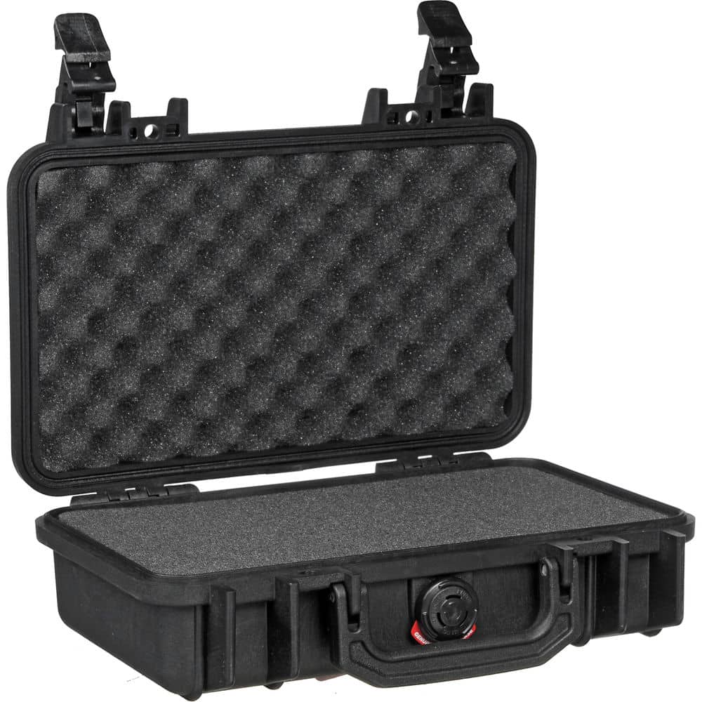 Pelican 1170 Case with Foam (Black) - Image 2