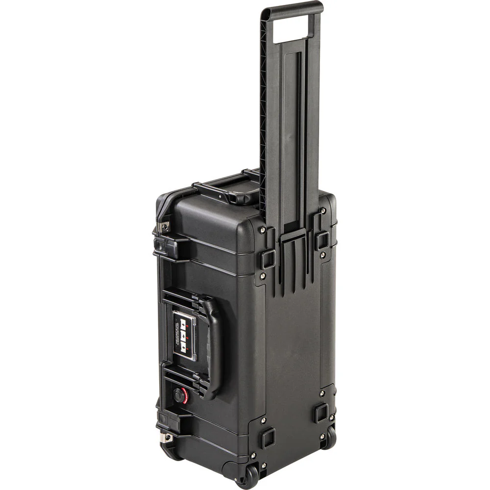 Pelican 1556 Wheeled Air Case with Foam (Black) - Image 4