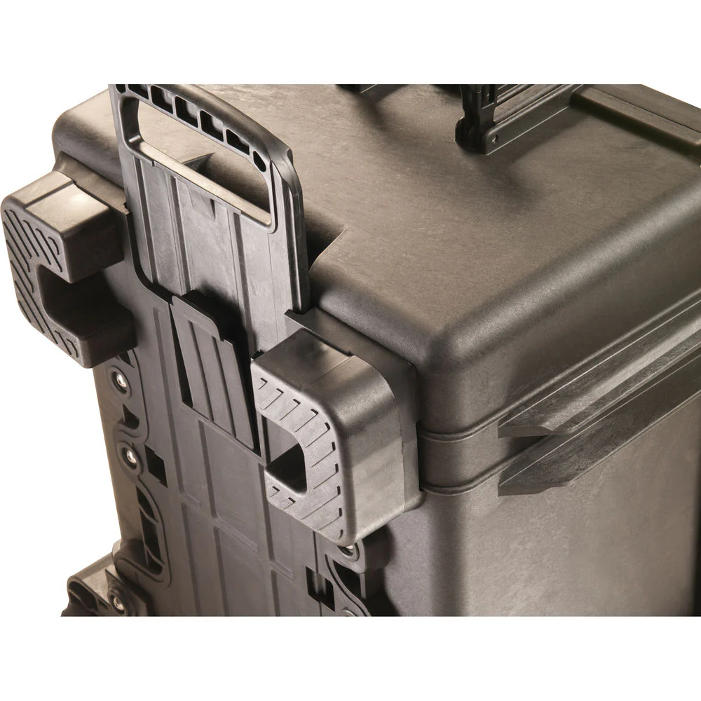 Pelican 1620M Case and Mobility Kit with Foam - Image 5
