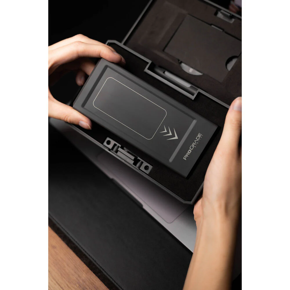 ProGrade Digital 4TB PG10 USB4 External SSD - Image 12