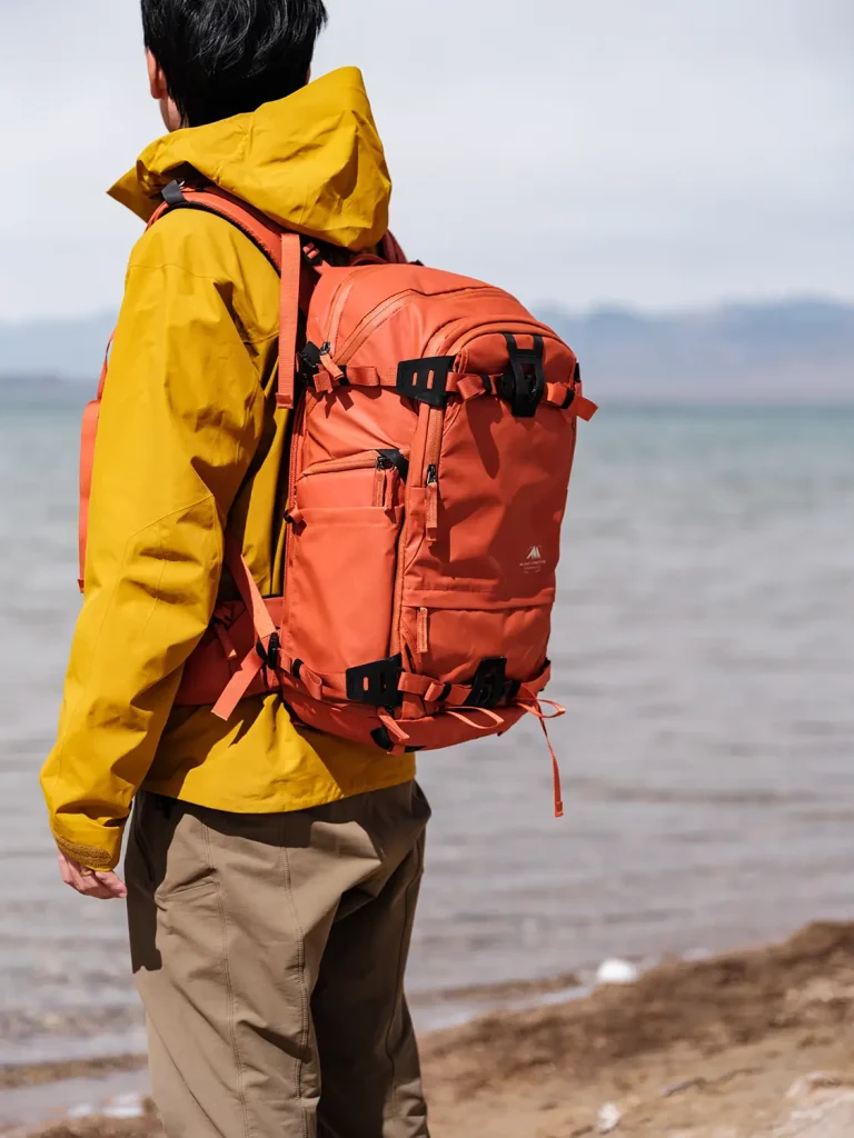 Summit Creative Large Camera Backpack Tenzing 35L - Image 18