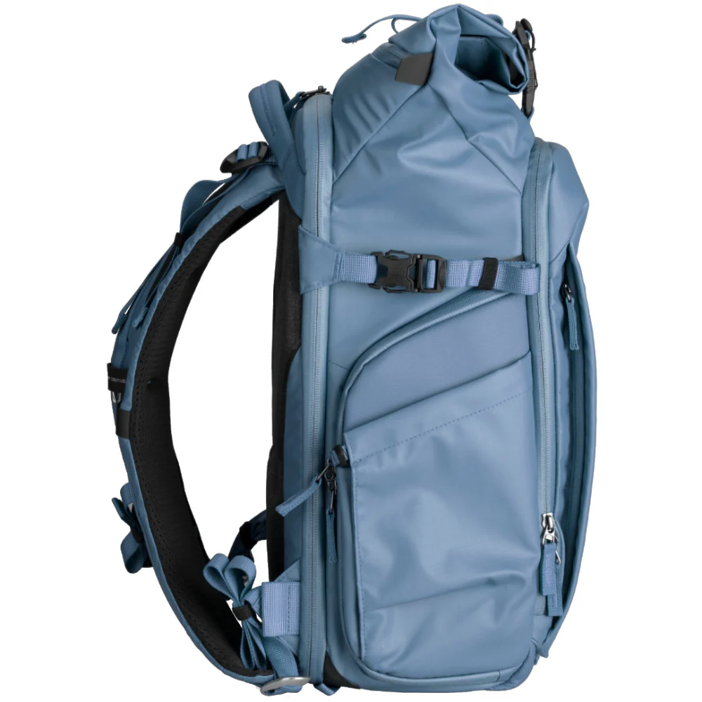Summit Creative Large Metropolis 32L Roll Top Backpack - Image 20