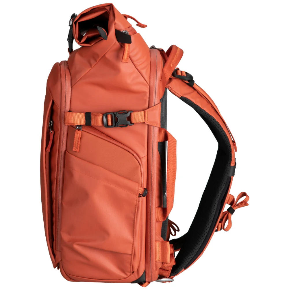 Summit Creative Large Metropolis 32L Roll Top Backpack - Image 31
