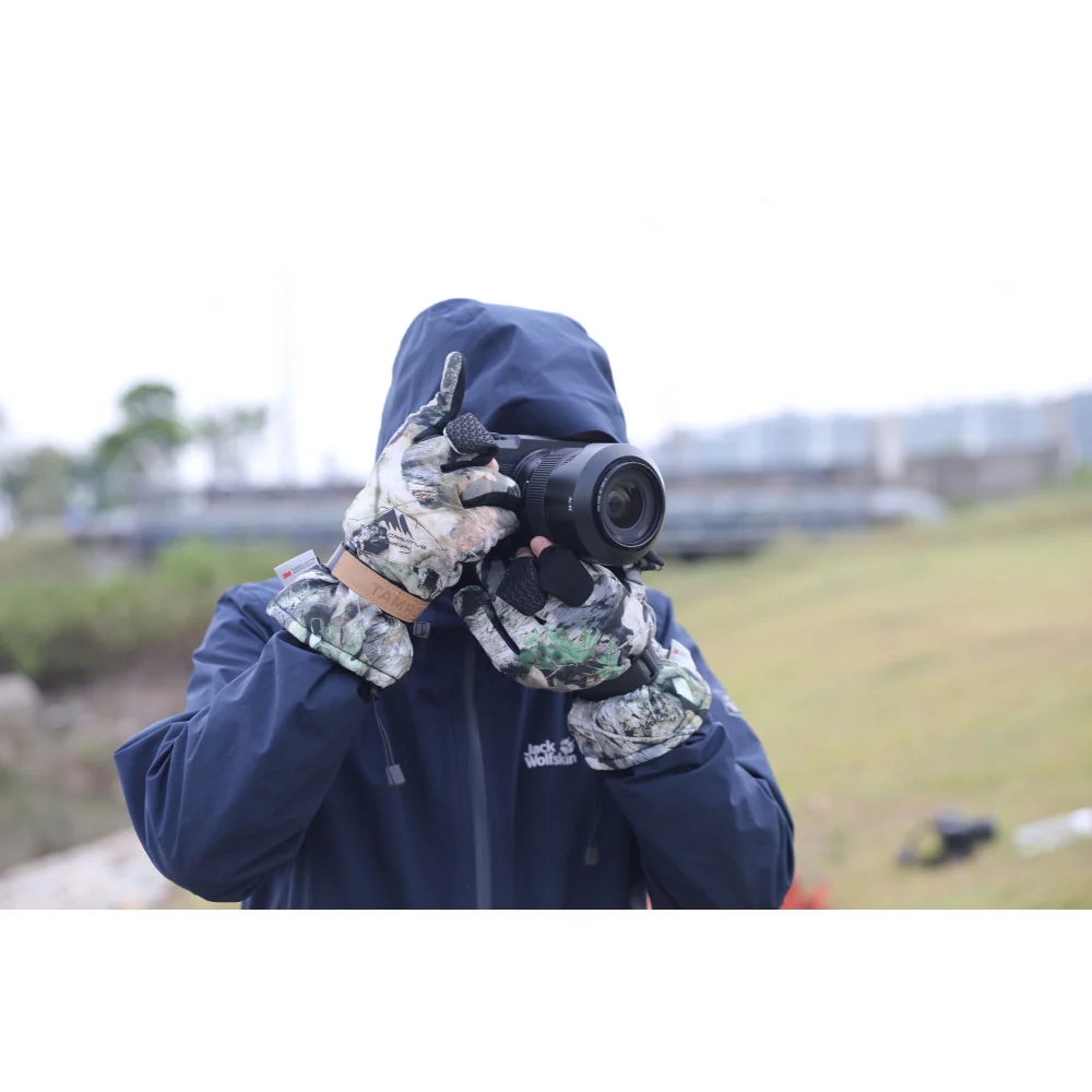 Summit Creative Professional Photography Gloves Luminous series - Image 25