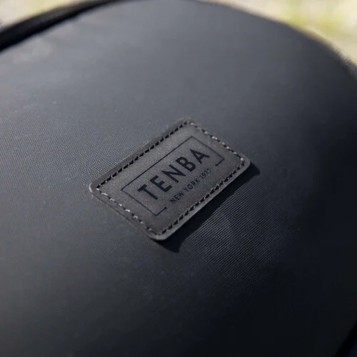 Tenba Axis V2 32L Backpack - Black - Image 14