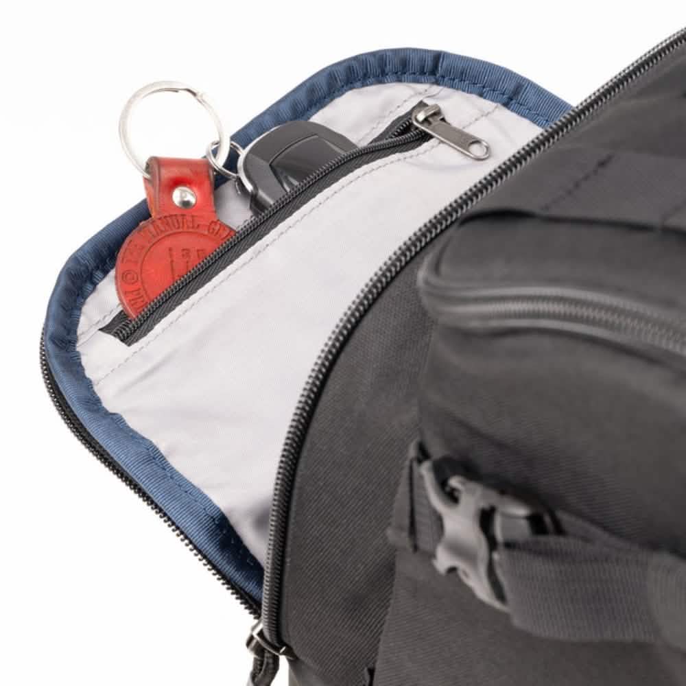 Think Tank DarkLight Backpack 20L - Image 4