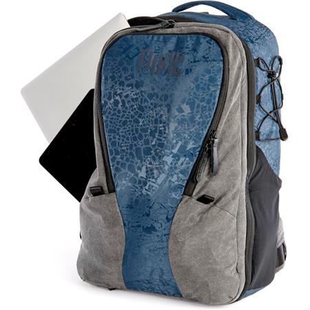 Toxic from 3 Legged Thing - Valkyrie Camera Backpack Large - Sapphire - Image 5