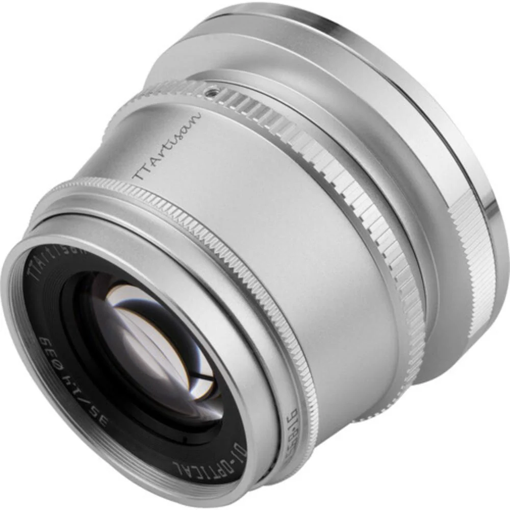 TTArtisan 35mm f/1.4 Lens - Image 3