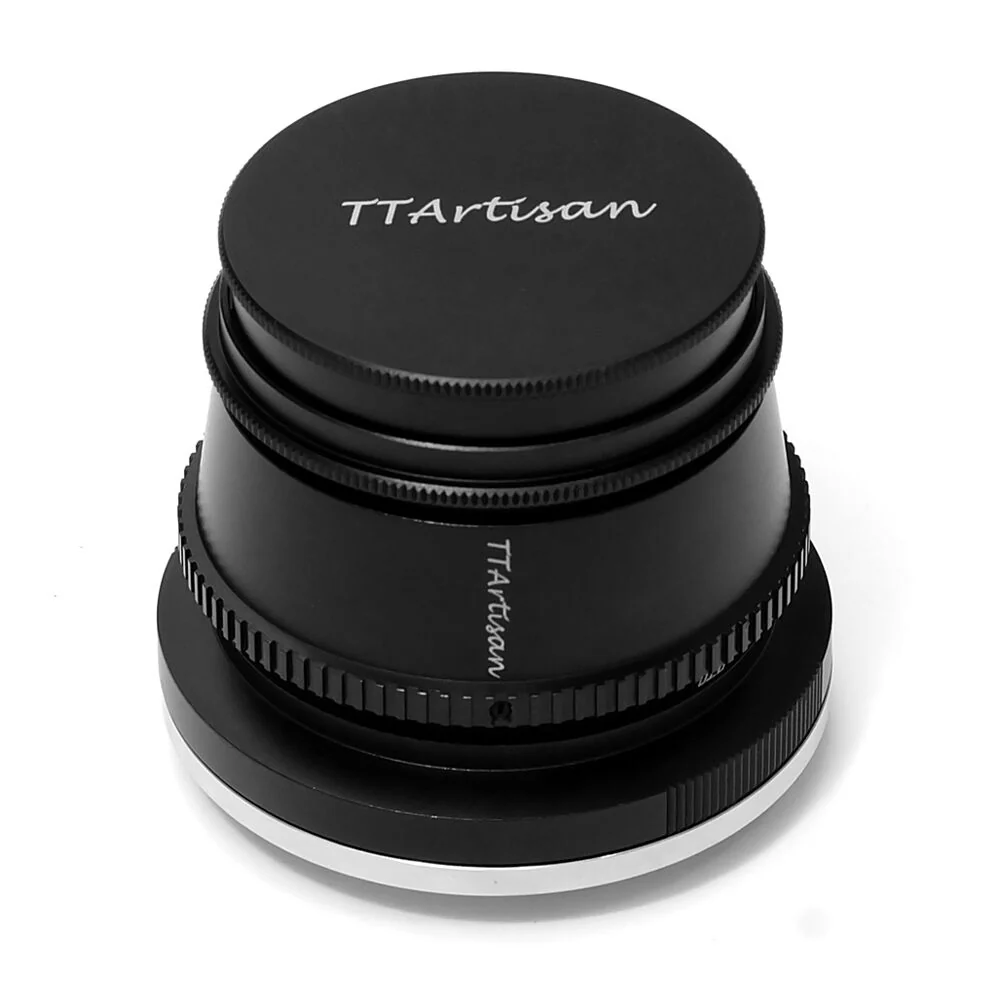 TTArtisan 35mm f/1.4 Lens (Black) - Image 12
