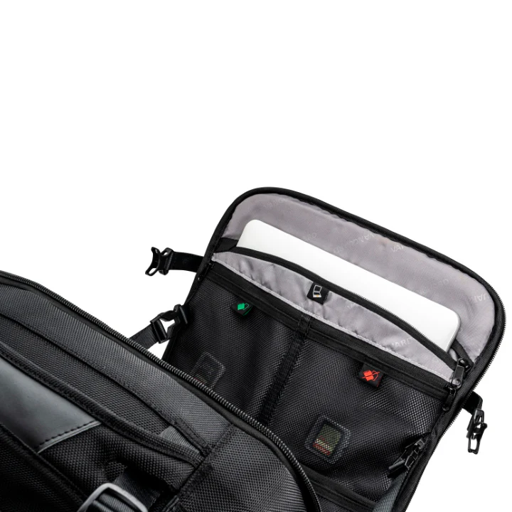 Vanguard VEO Select 55BT Roller Bag Backpack 4 Wheels - Black - Image 3