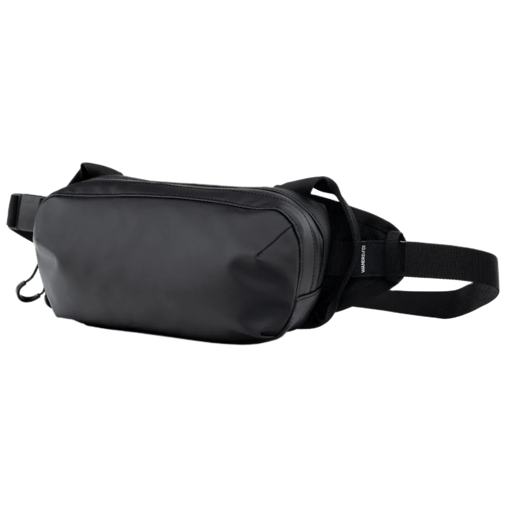 Wandrd D1 Fanny Pack (Black, 2L) - Image 2