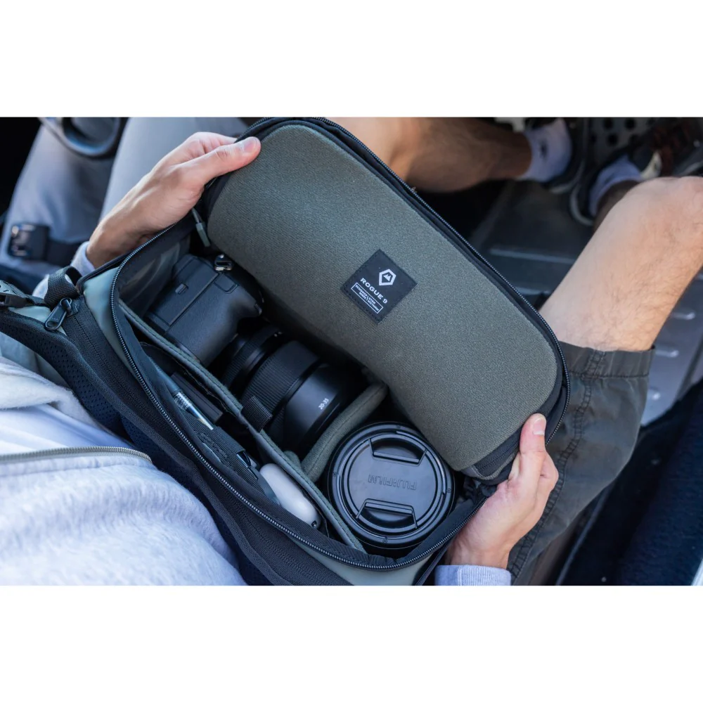 Wandrd ROGUE Sling 9L V2 - Image 28